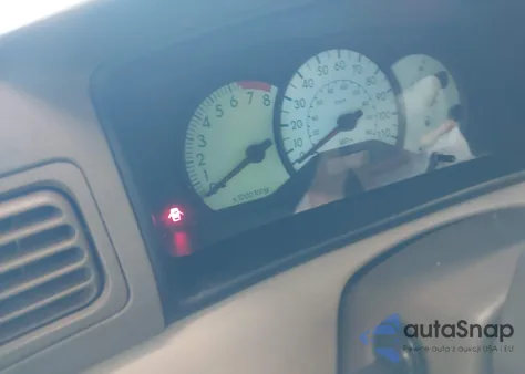 2004 Toyota Corolla Le из США, поврежденный, VIN 1NXBR32E04Z339330